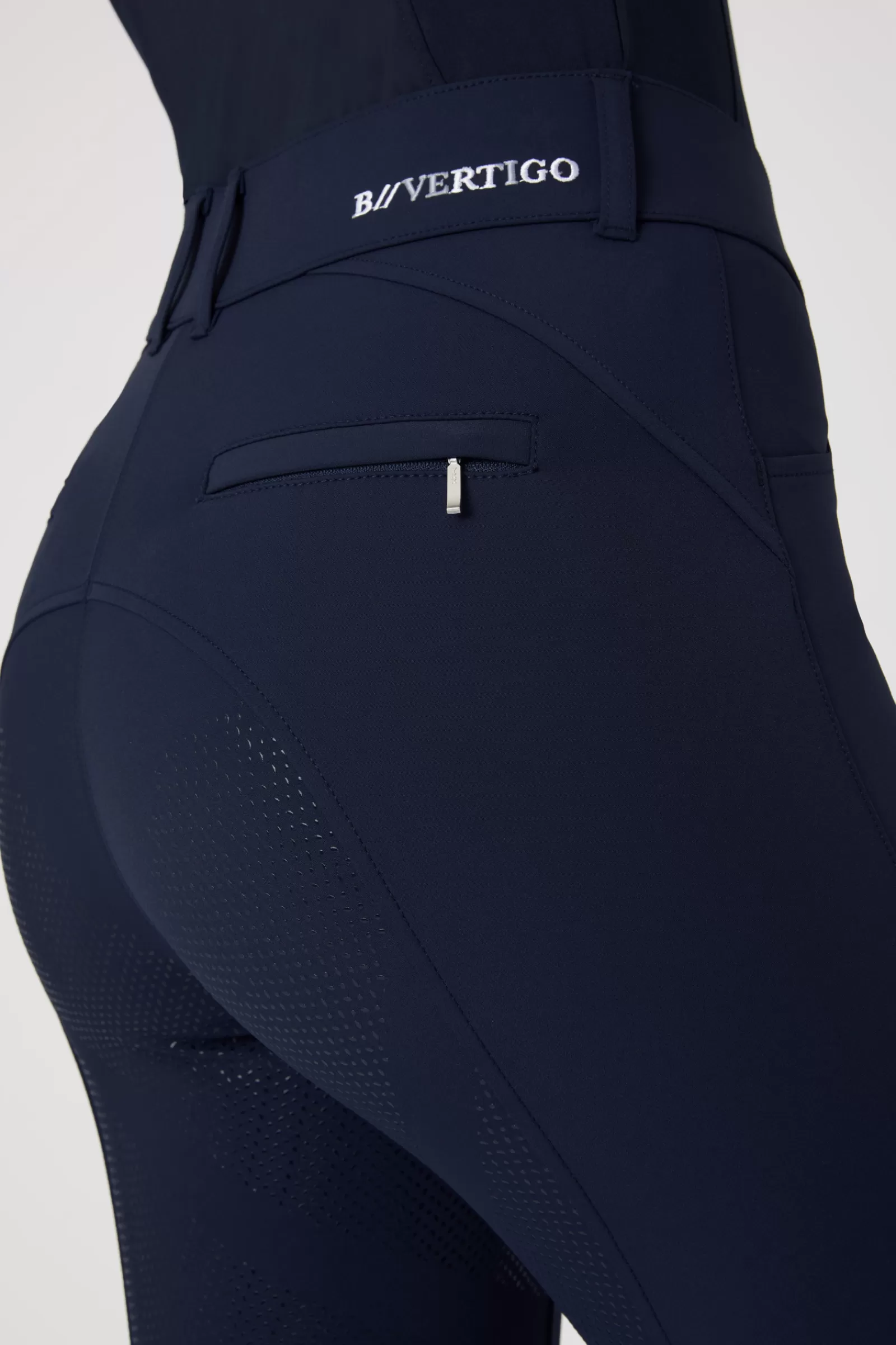 Store bvertigo B Vertigo Davina Mid Rise Naisten Ratsastushousut Kokopaikoilla Ja Kannykkataskuilla Dark Navy